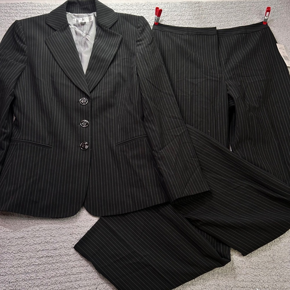 NWTt Tahari Arthur S Levine pinstripe Sz 4 Blazer Pant Suit Wide Leg Black Y2K